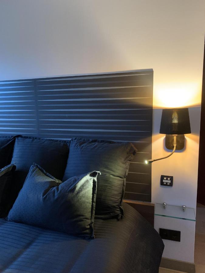 Domaine De La Rue De La Tour Bed and Breakfast Valsonne Εξωτερικό φωτογραφία
